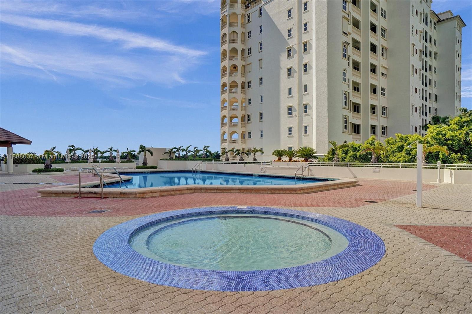 Aventura, Florida, 33180, United States, 2 Bedrooms Bedrooms, ,2 BathroomsBathrooms,Residential,For Sale,1954501