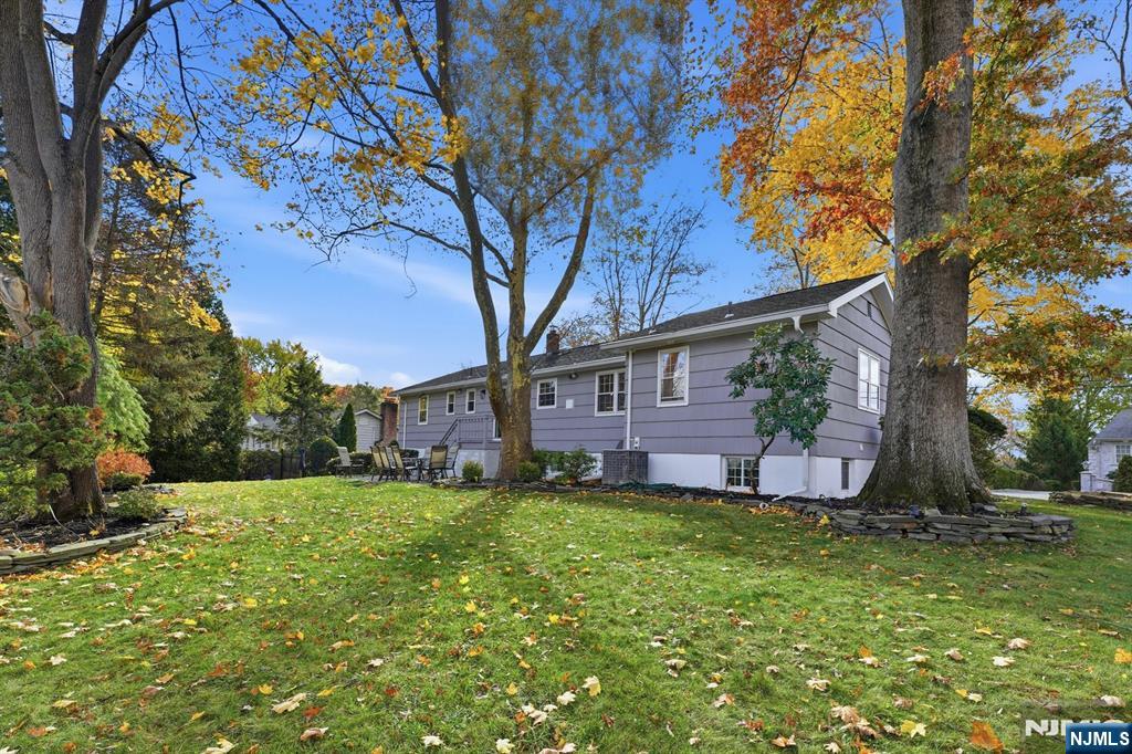 Twp of Washington, New Jersey, 07676, United States, 5 Bedrooms Bedrooms, ,3 BathroomsBathrooms,Residential,For Sale,1989508