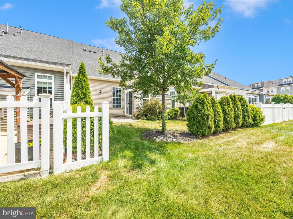 Frederick, Maryland, 21703, United States, 3 Bedrooms Bedrooms, ,3 BathroomsBathrooms,Residential,For Sale,1935549