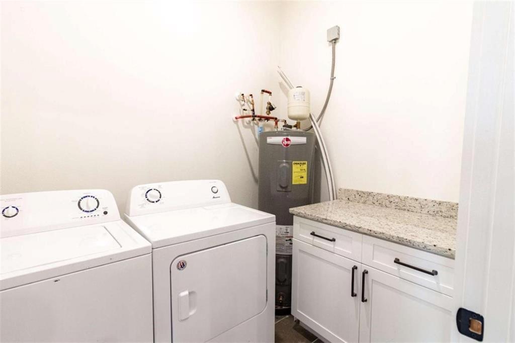 Cleveland, Georgia, 30528, United States, 3 Bedrooms Bedrooms, ,2 BathroomsBathrooms,Residential,For Sale,1928756