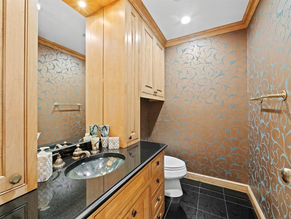 Longboat Key, Florida, 34228, United States, 8 Bedrooms Bedrooms, ,10 BathroomsBathrooms,Residential,For Sale,1997316