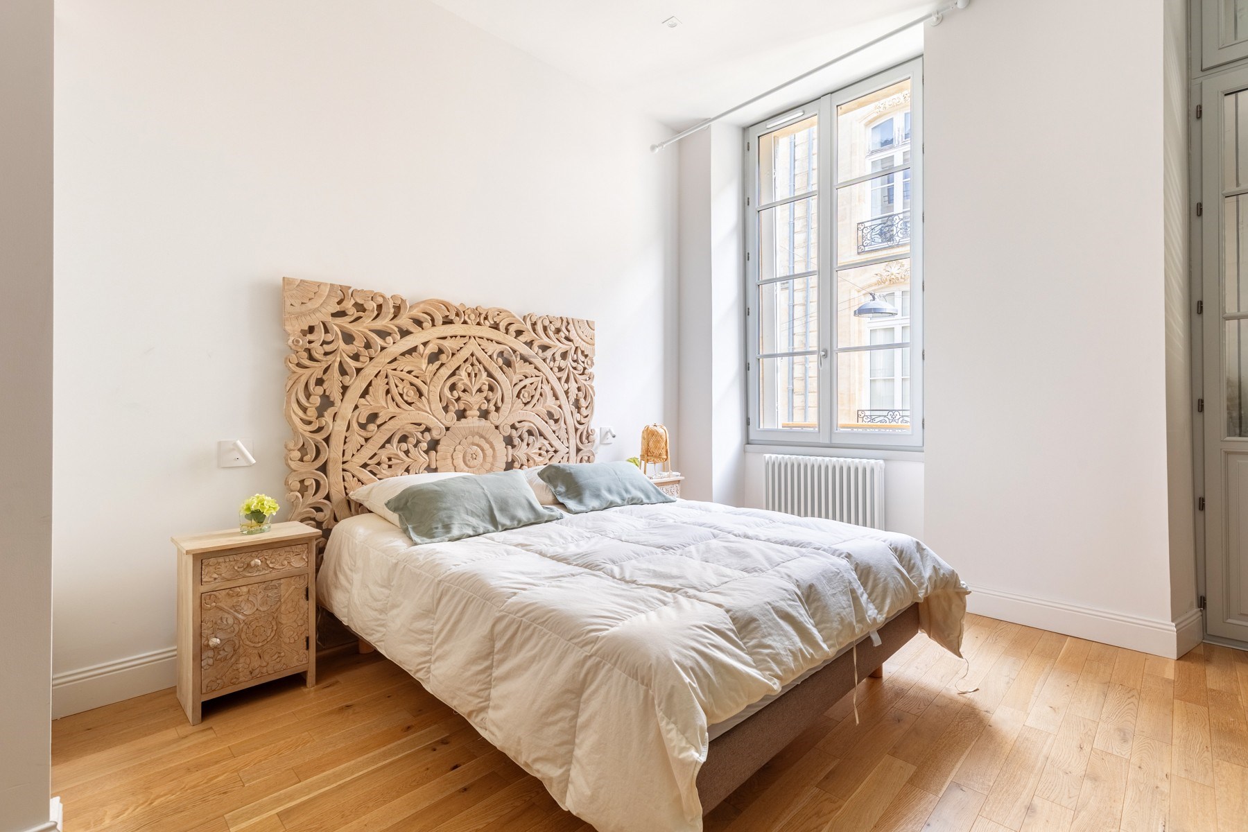  BORDEAUX - HEART OF CHARTRONS - EXCEPTIONAL APARTMENT 285M² - GARDEN / TERRACE … - 物件實景