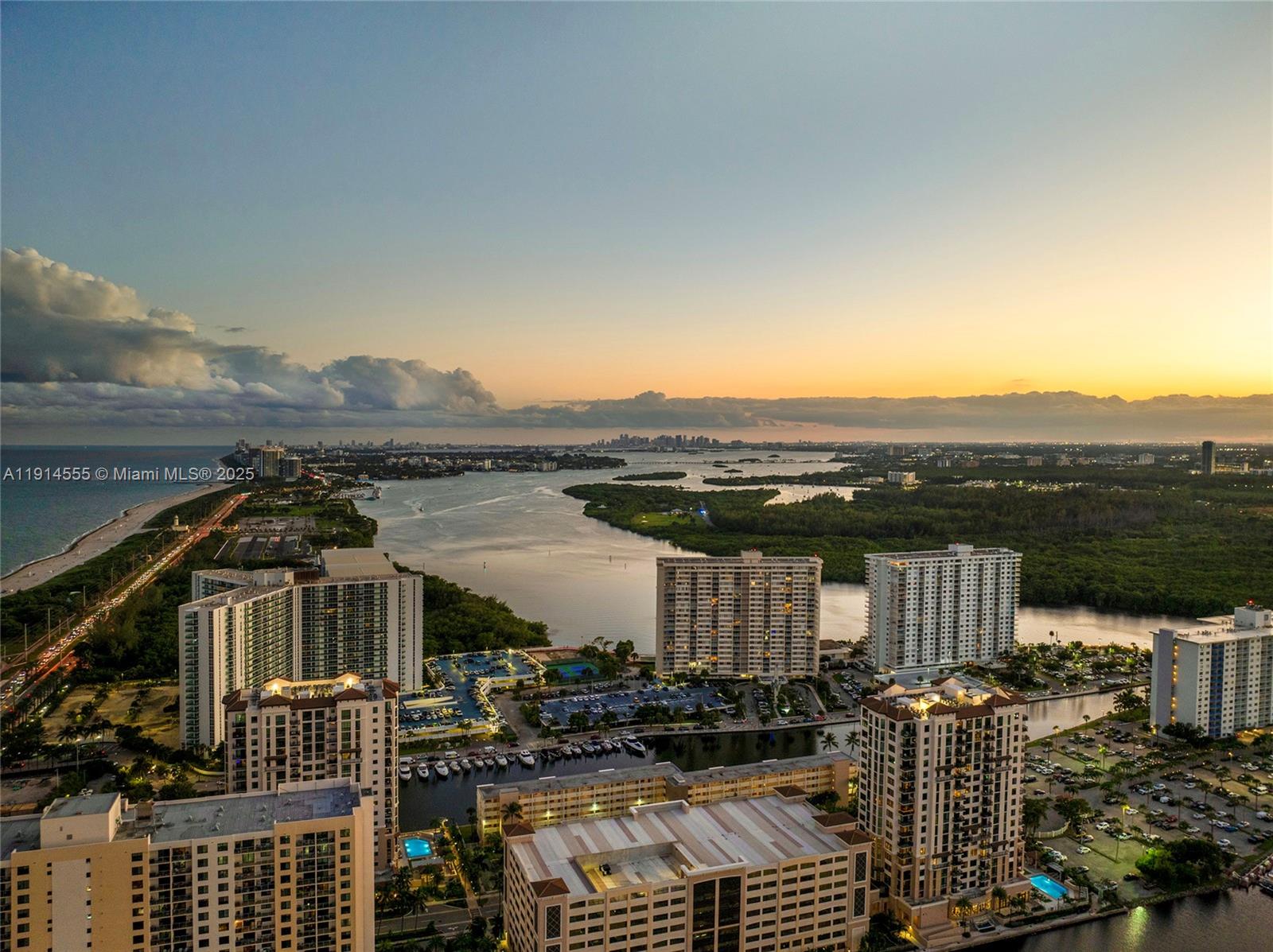 Sunny Isles Beach, Florida, 33160, United States, 6 Bedrooms Bedrooms, ,7 BathroomsBathrooms,Residential,For Sale,1993473