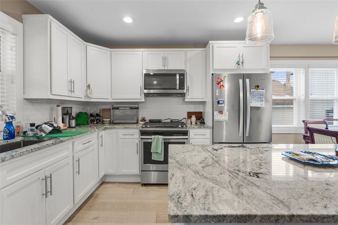 Lawrenceville, Pennsylvania, 15201, United States, ,Residential,For Sale,1988380