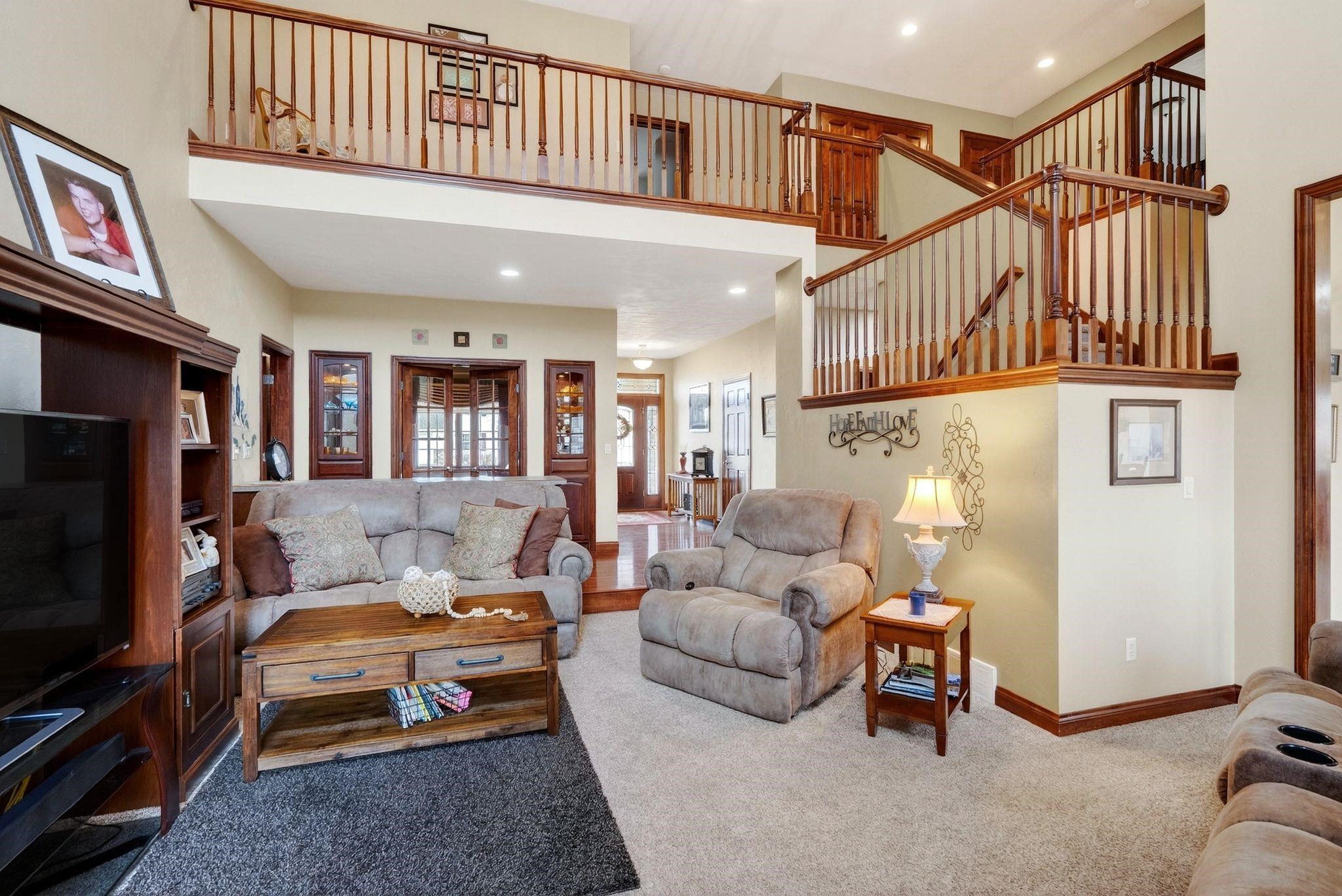 Kaukauna, Wisconsin, 54130-3934, United States, 4 Bedrooms Bedrooms, ,4 BathroomsBathrooms,Residential,For Sale,2034121