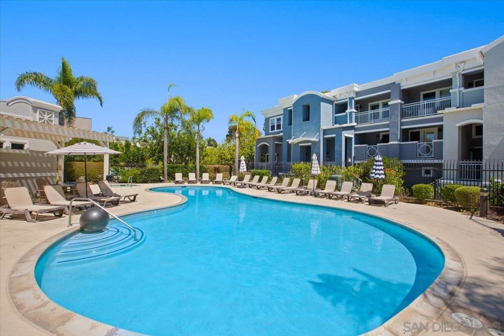 San Diego, California, 92110, United States, 3 Bedrooms Bedrooms, ,2 BathroomsBathrooms,Residential,For Sale,1914141