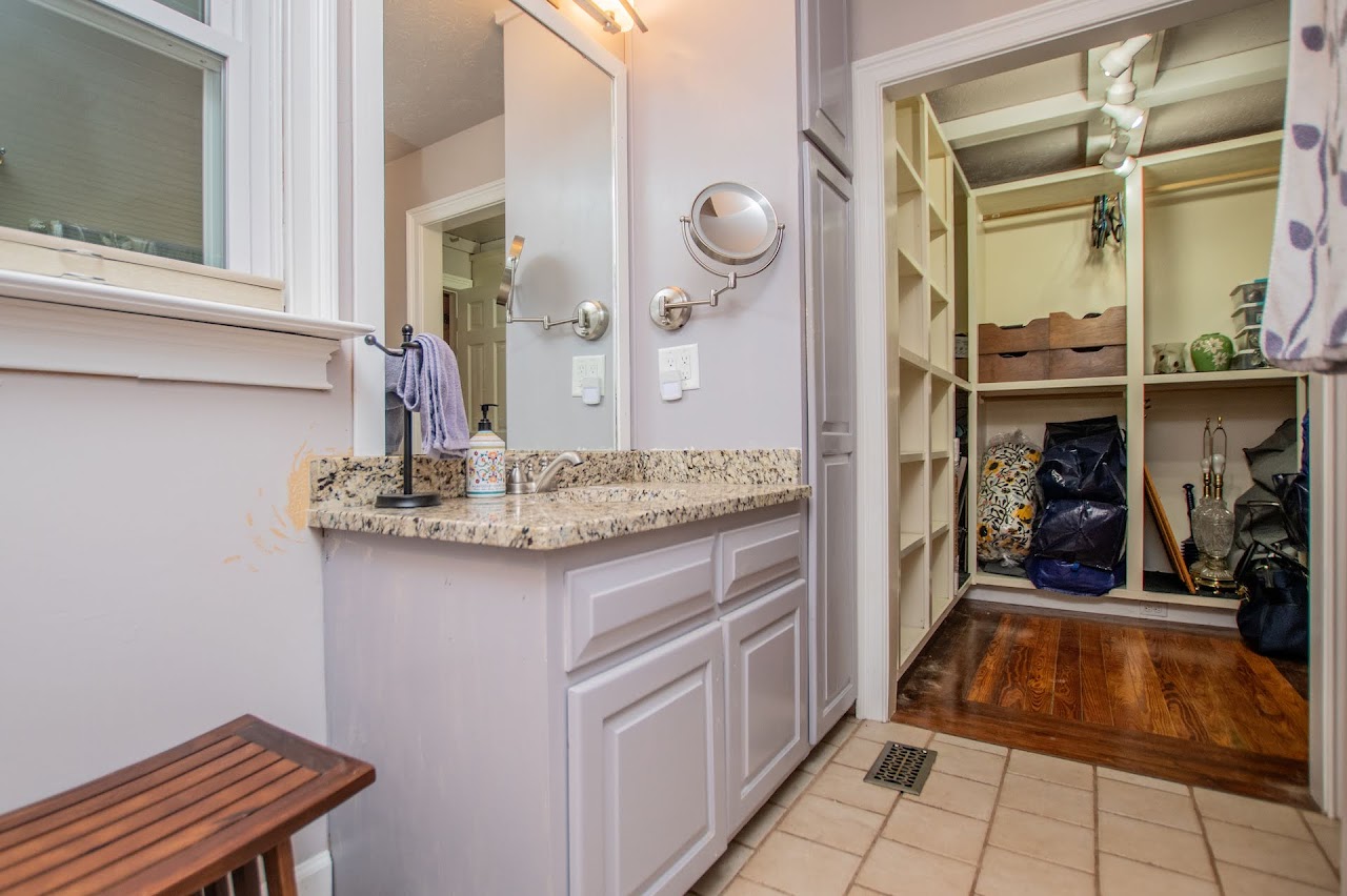 Carrollton, Georgia, 30117, United States, 4 Bedrooms Bedrooms, ,5 BathroomsBathrooms,Residential,For Sale,1861249
