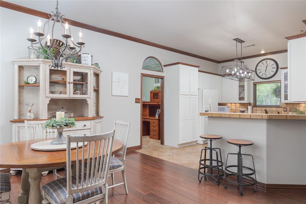 Terrell, Texas, 75160, United States, 3 Bedrooms Bedrooms, ,3 BathroomsBathrooms,Residential,For Sale,1767397