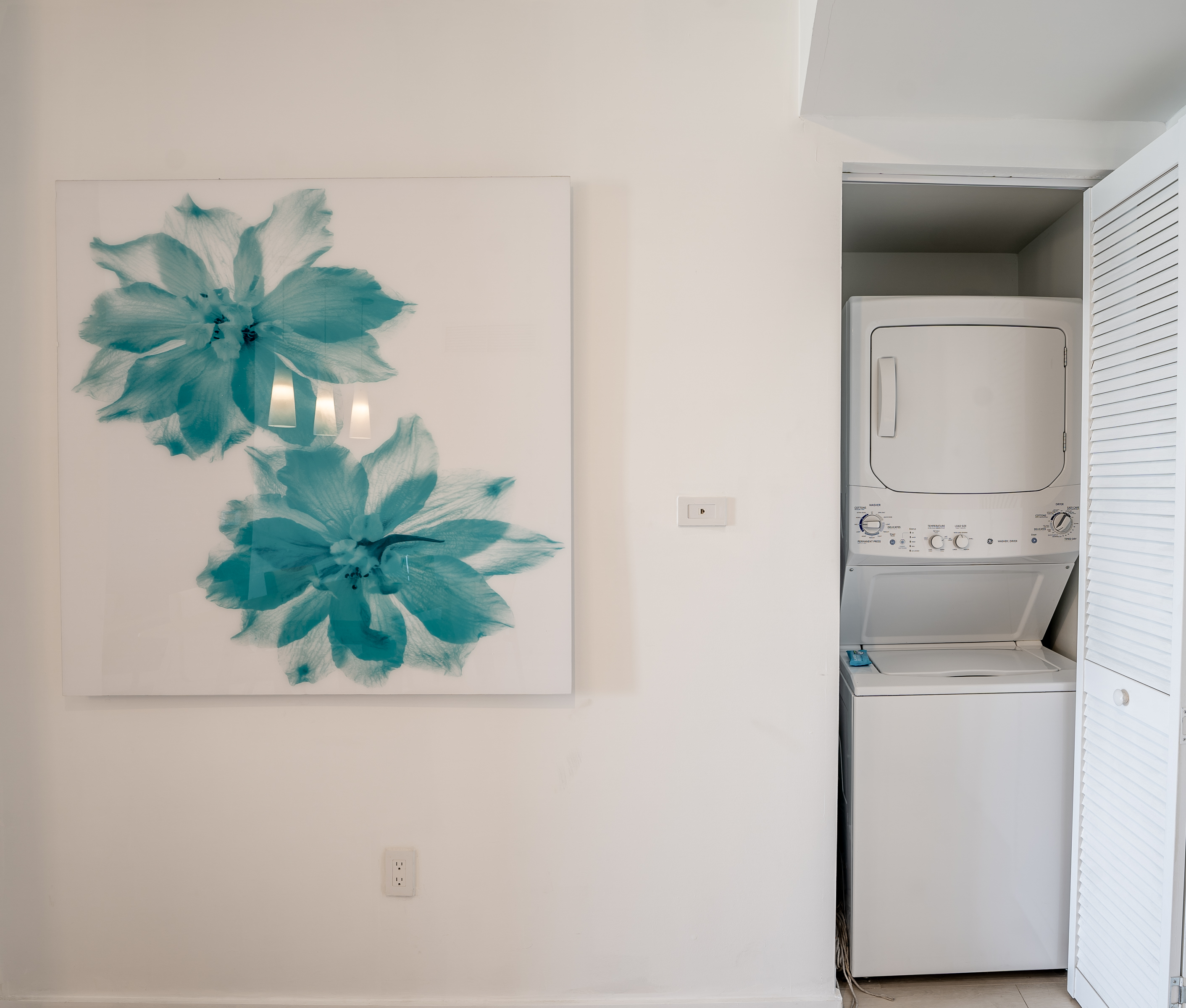  2602 E Hallandale Beach Blvd, Hallandale Beach, FL, 33009 - 物件實景