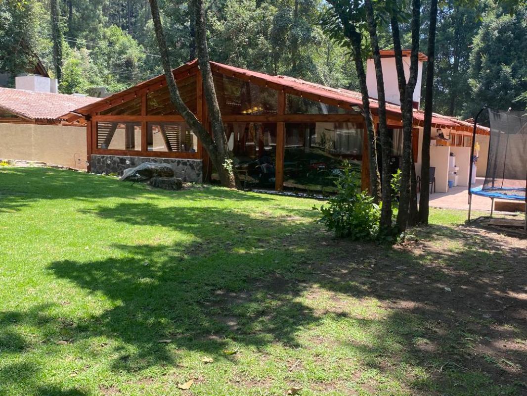 Valle de Bravo, Estado de México, 51200, Mexico, 3 Bedrooms Bedrooms, ,5 BathroomsBathrooms,Residential,For Sale,1722430
