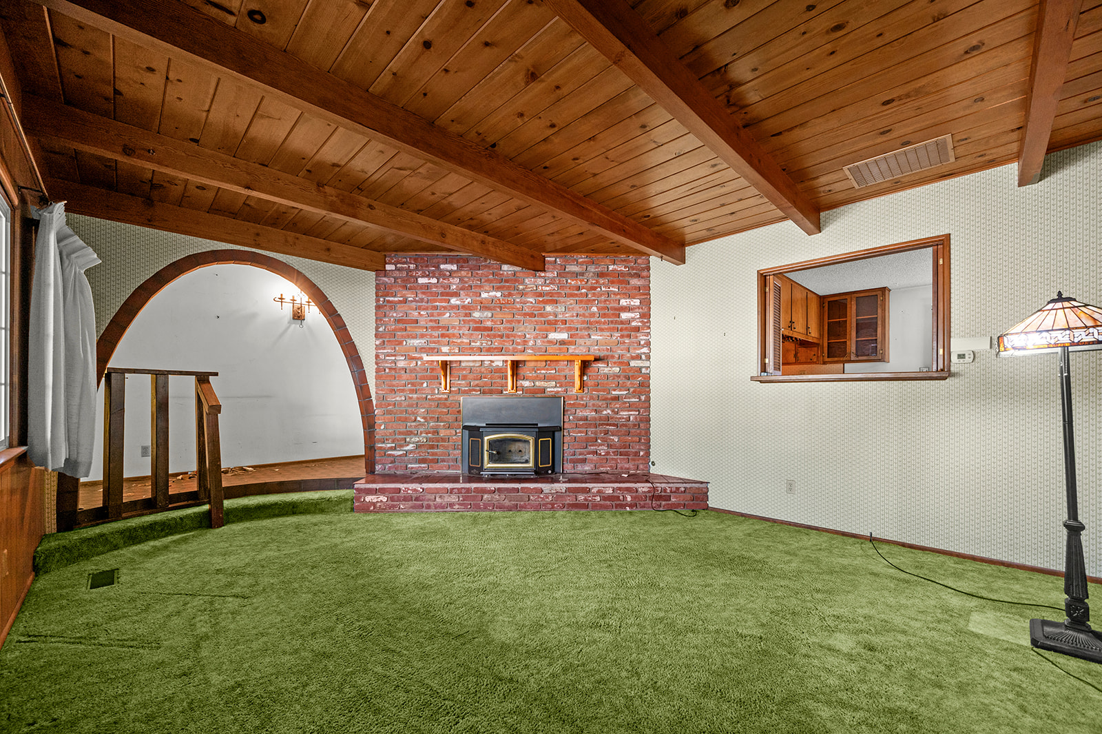 Big Bear City, California, 92314, United States, 4 Bedrooms Bedrooms, ,3 BathroomsBathrooms,Residential,For Sale,2000367