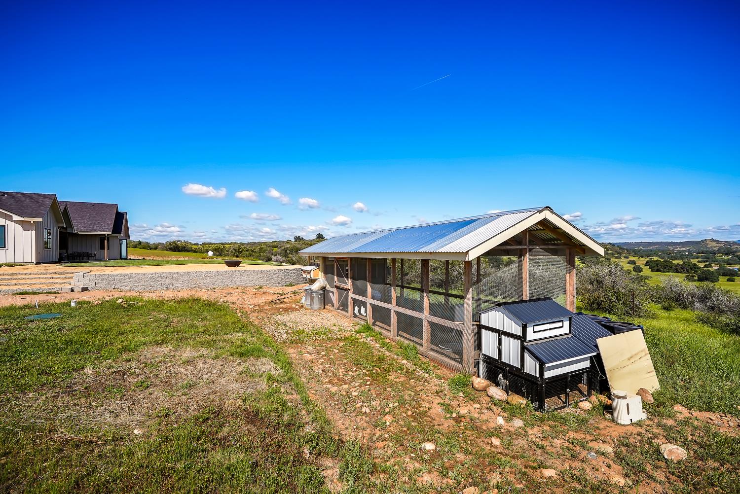 Burson, California, 95225, United States, 4 Bedrooms Bedrooms, ,4 BathroomsBathrooms,Residential,For Sale,2040271