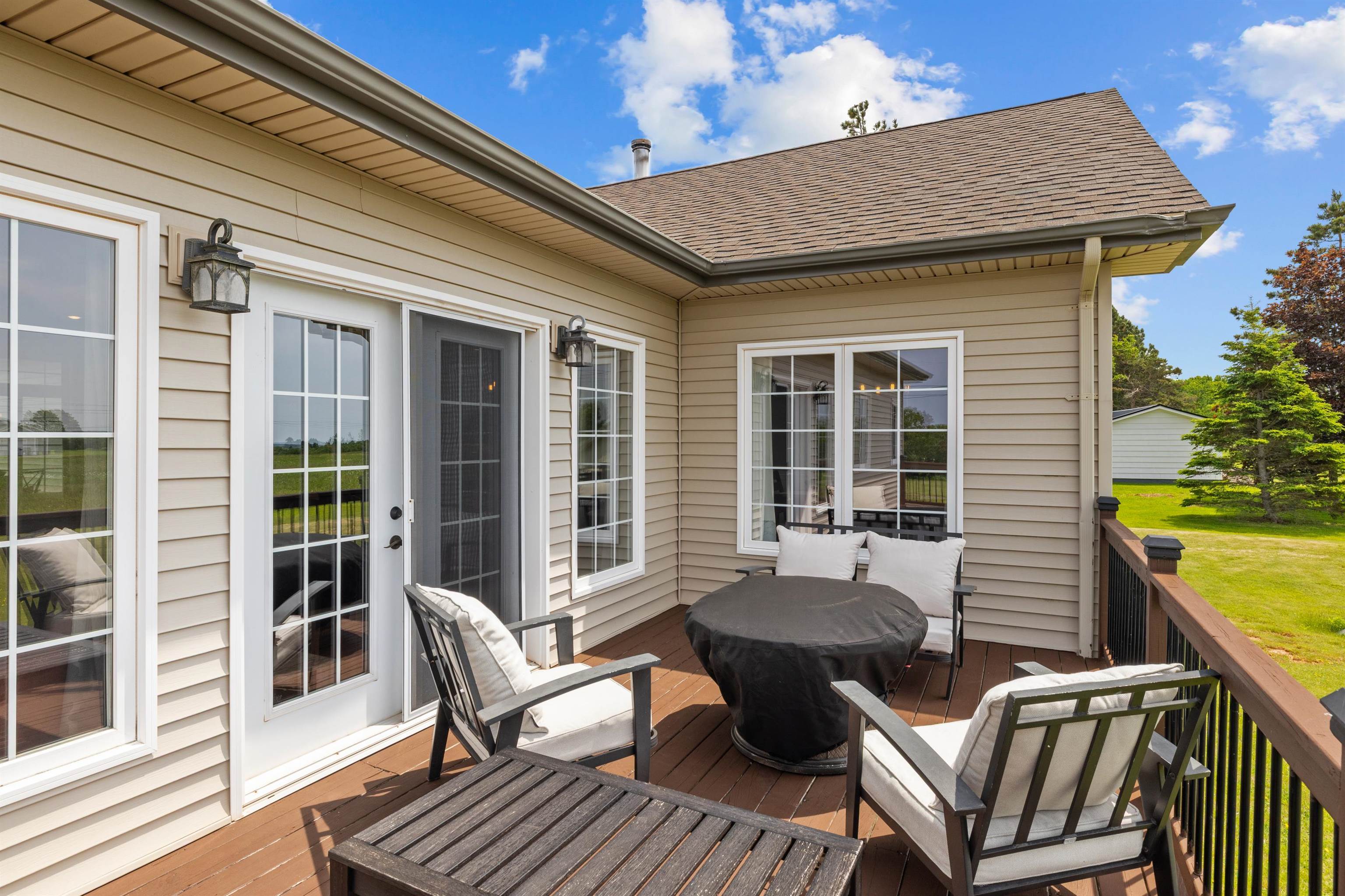 WINSLOE SOUTH, Prince Edward Island, C1E 2Y2, CA, 5 Bedrooms Bedrooms, ,3 BathroomsBathrooms,Residential,For Sale,1876232