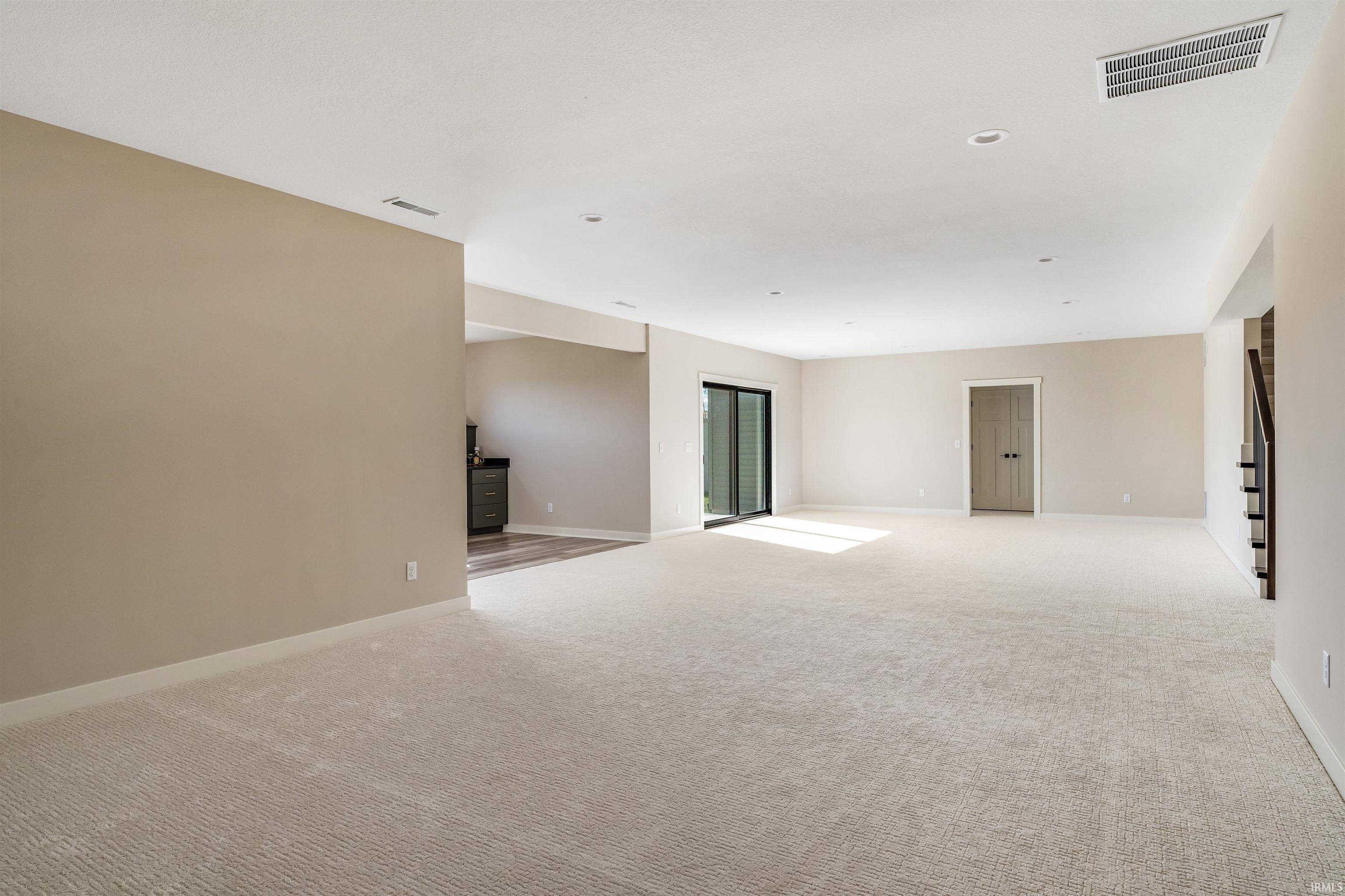 Fort Wayne, Indiana, 46845, United States, 5 Bedrooms Bedrooms, ,4 BathroomsBathrooms,Residential,For Sale,2001511