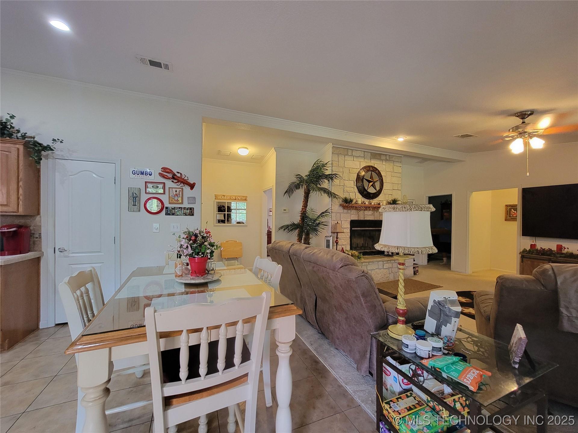 Gans, Oklahoma, 74936, United States, 4 Bedrooms Bedrooms, ,3 BathroomsBathrooms,Residential,For Sale,1981640