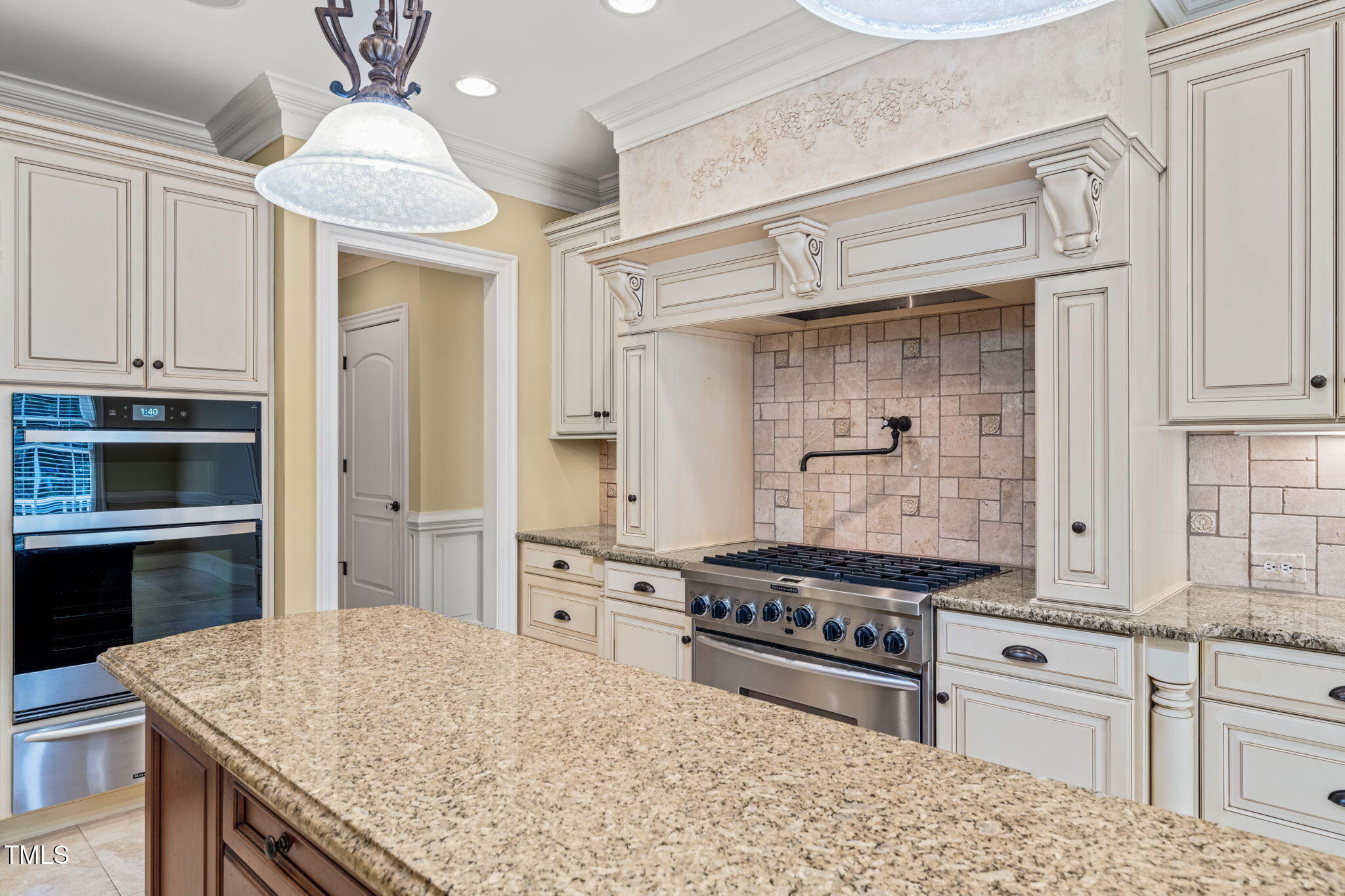 Raleigh, North Carolina, 27603, United States, 4 Bedrooms Bedrooms, ,4 BathroomsBathrooms,Residential,For Sale,1847413