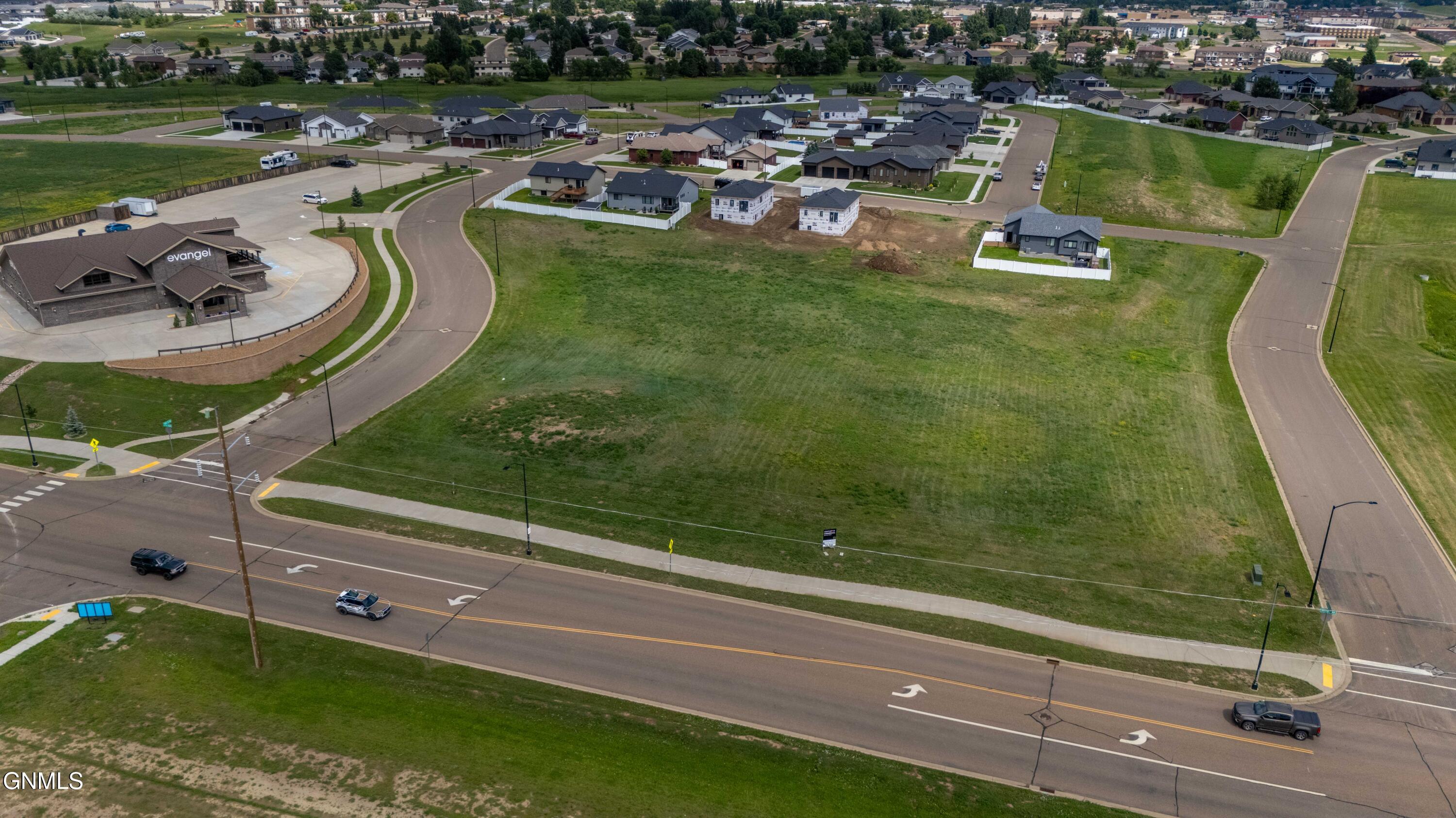 Dickinson, North Dakota, 58601, United States, ,Land,For Sale,1981177