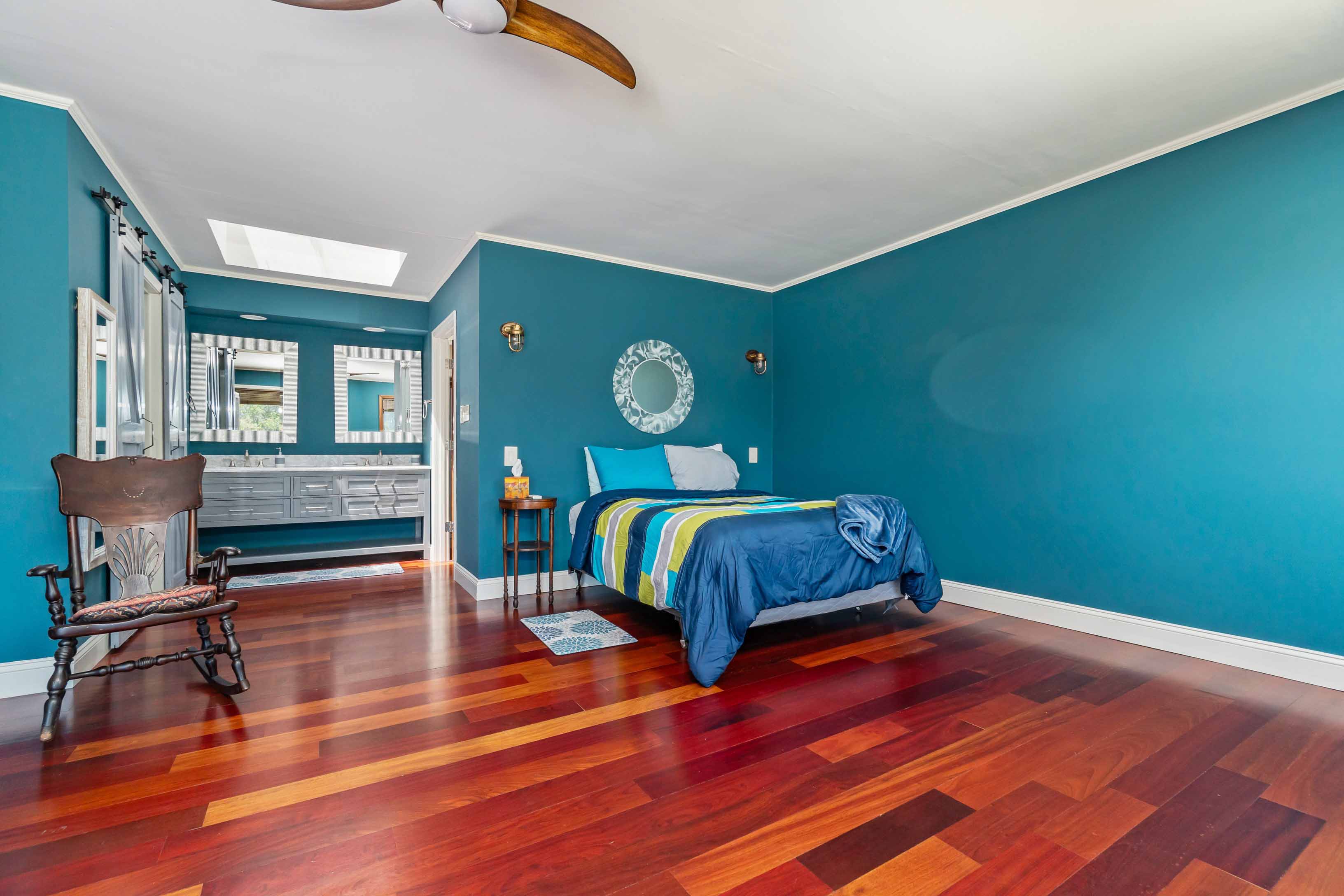 Oriental, North Carolina, 28571, United States, 2 Bedrooms Bedrooms, ,3 BathroomsBathrooms,Residential,For Sale,1943543