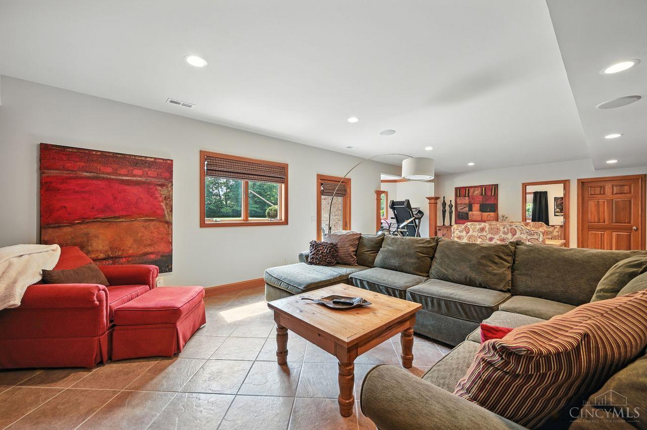 Logan Twp, Indiana, 47025, United States, 4 Bedrooms Bedrooms, ,3 BathroomsBathrooms,Residential,For Sale,1941988