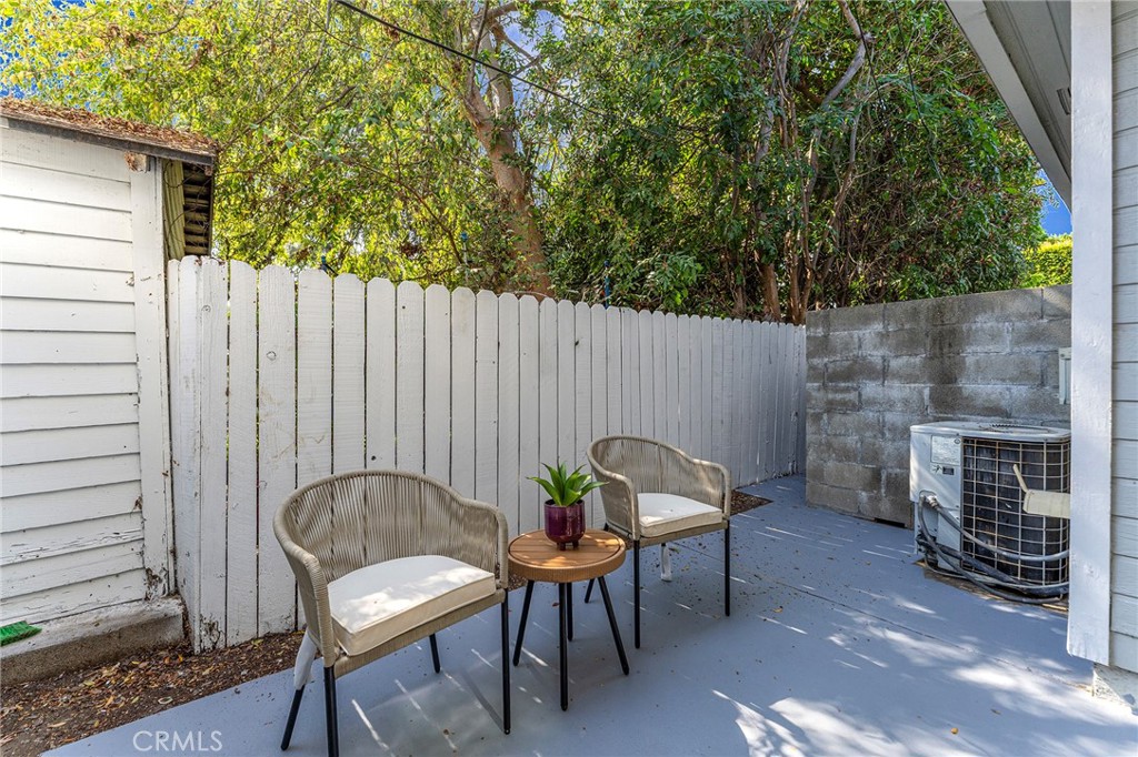 Pasadena, California, 91106, United States, 3 Bedrooms Bedrooms, ,2 BathroomsBathrooms,Residential,For Sale,1976384