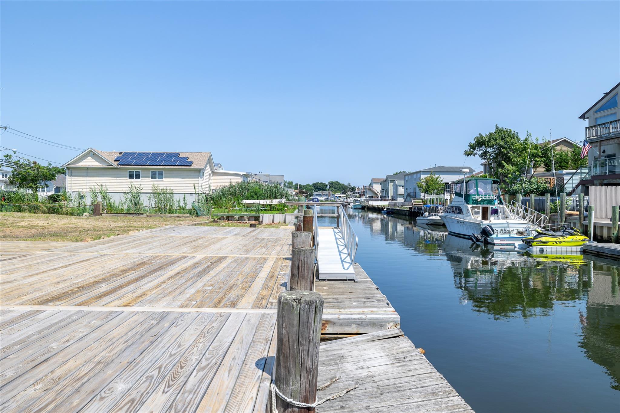 Seaford, New York, 11783, United States, 3 Bedrooms Bedrooms, ,2 BathroomsBathrooms,Residential,For Sale,1908312