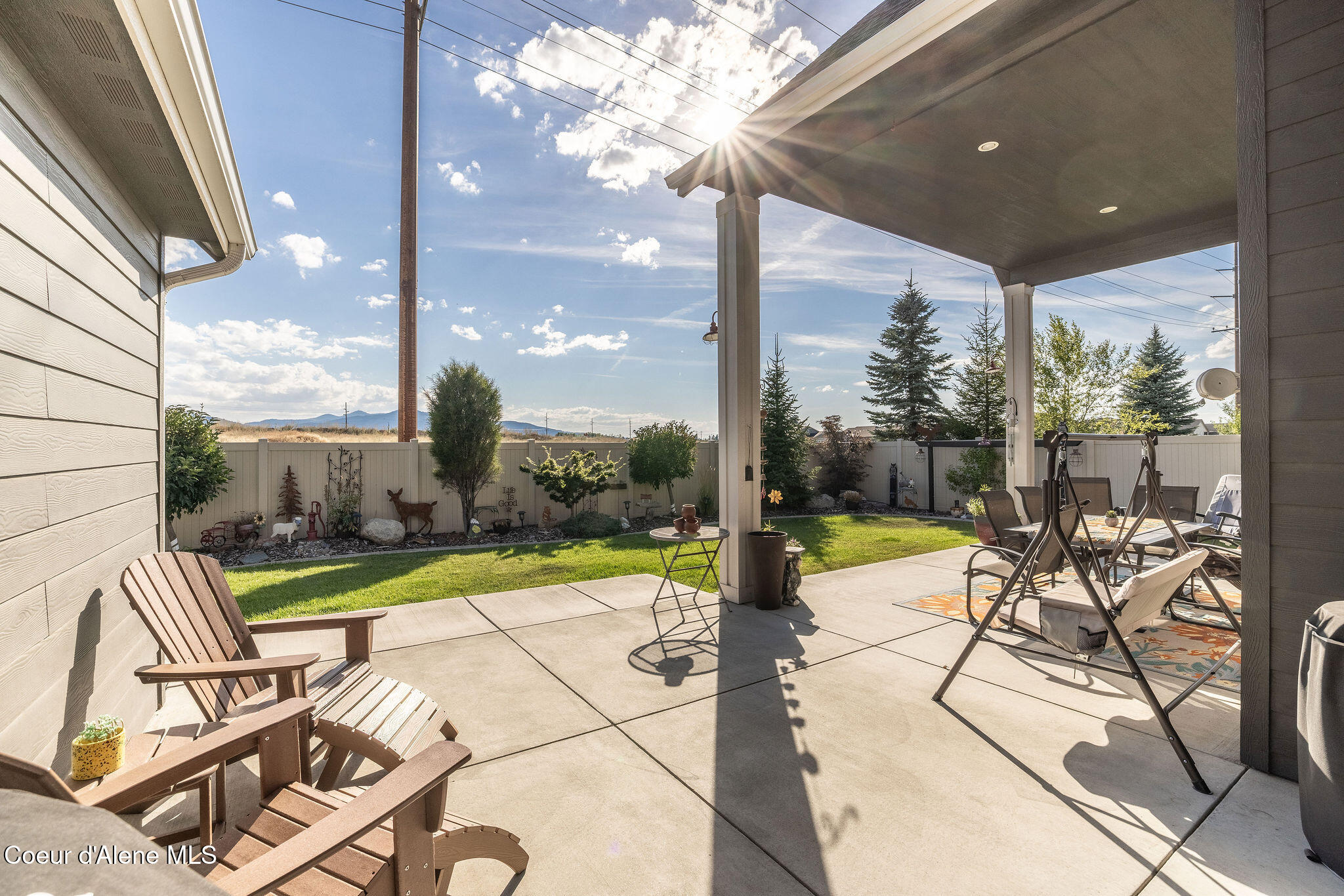 Coeur D'alene, Idaho, 83815, United States, 3 Bedrooms Bedrooms, ,1 BathroomBathrooms,Residential,For Sale,1927232