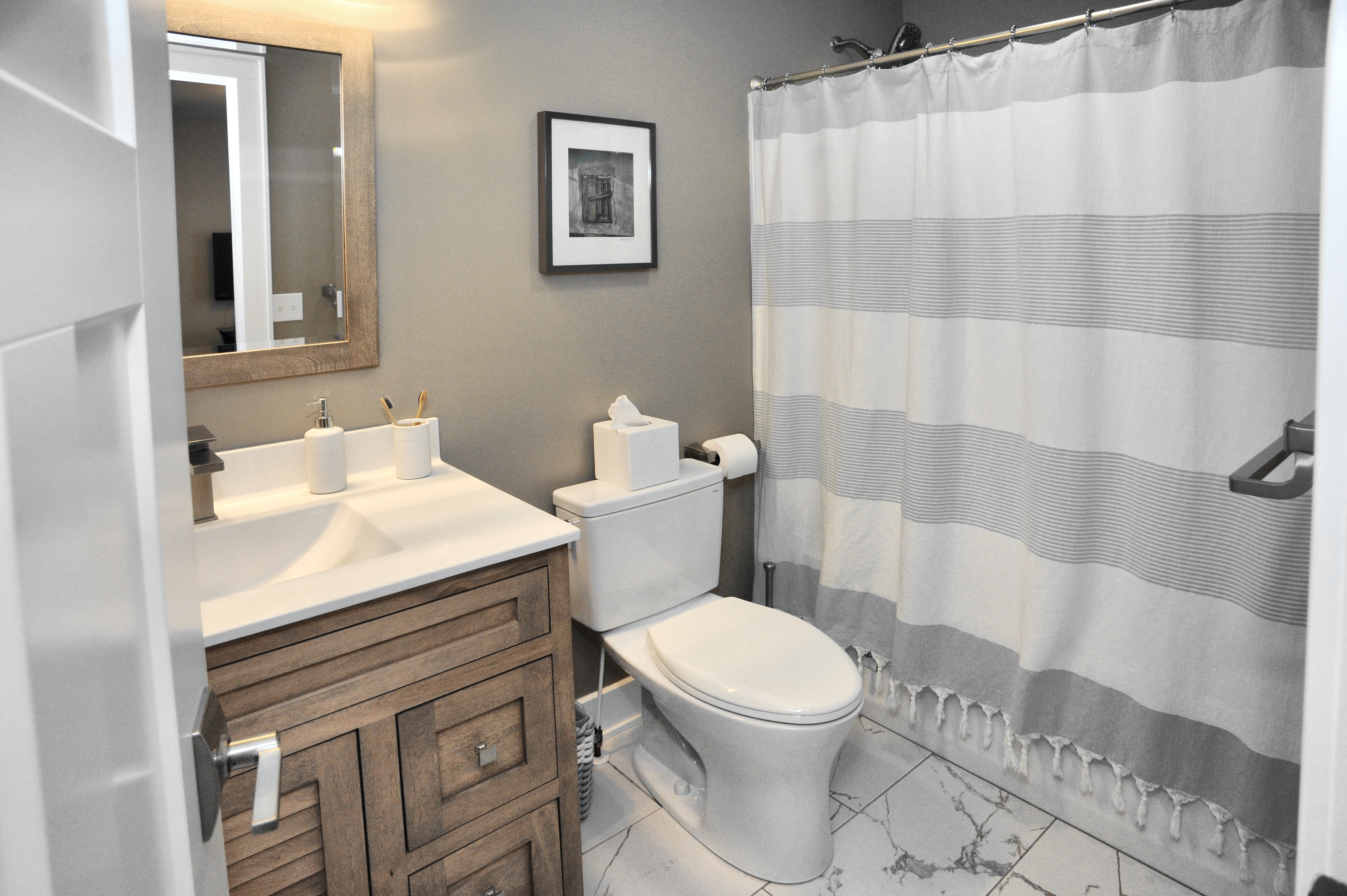 Valparaiso, Indiana, 46385, United States, 3 Bedrooms Bedrooms, ,2 BathroomsBathrooms,Residential,For Sale,1935561