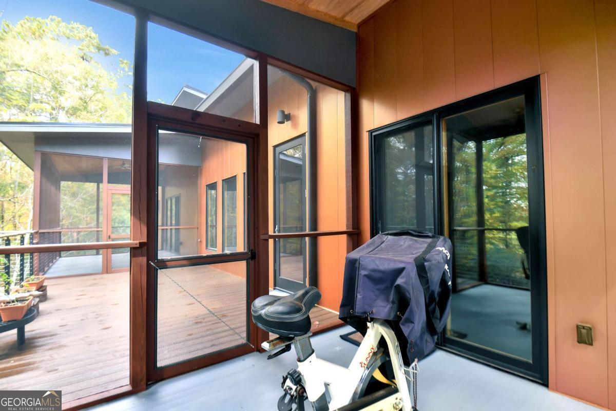 Athens, Georgia, 30606, United States, 2 Bedrooms Bedrooms, ,3 BathroomsBathrooms,Residential,For Sale,1992005