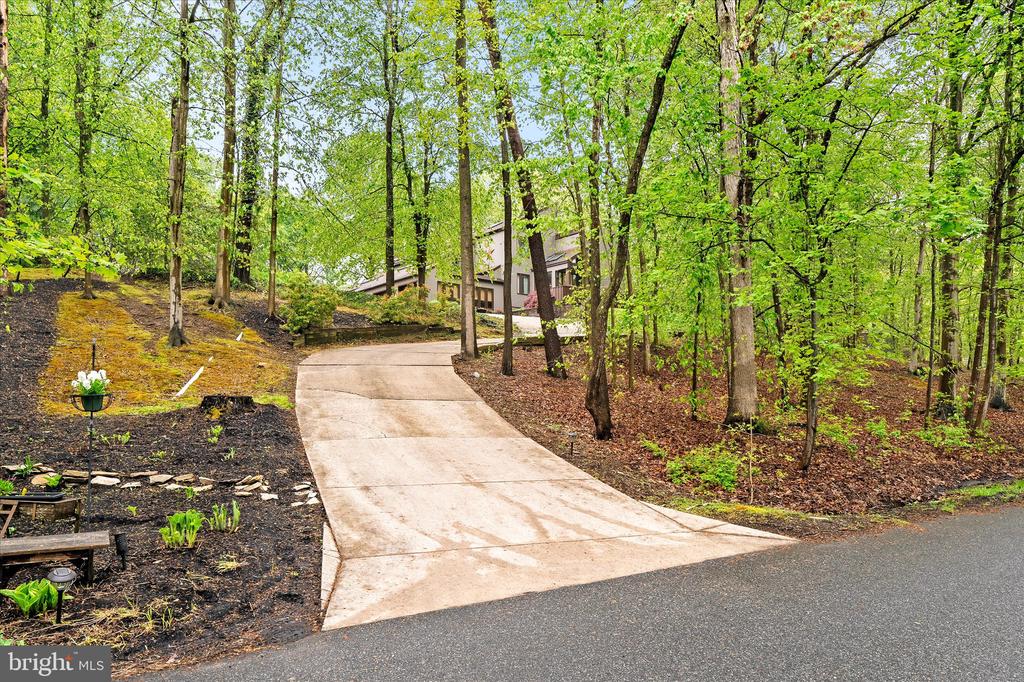 Wrightstown, New Jersey, 08562, United States, 5 Bedrooms Bedrooms, ,4 BathroomsBathrooms,Residential,For Sale,2048850