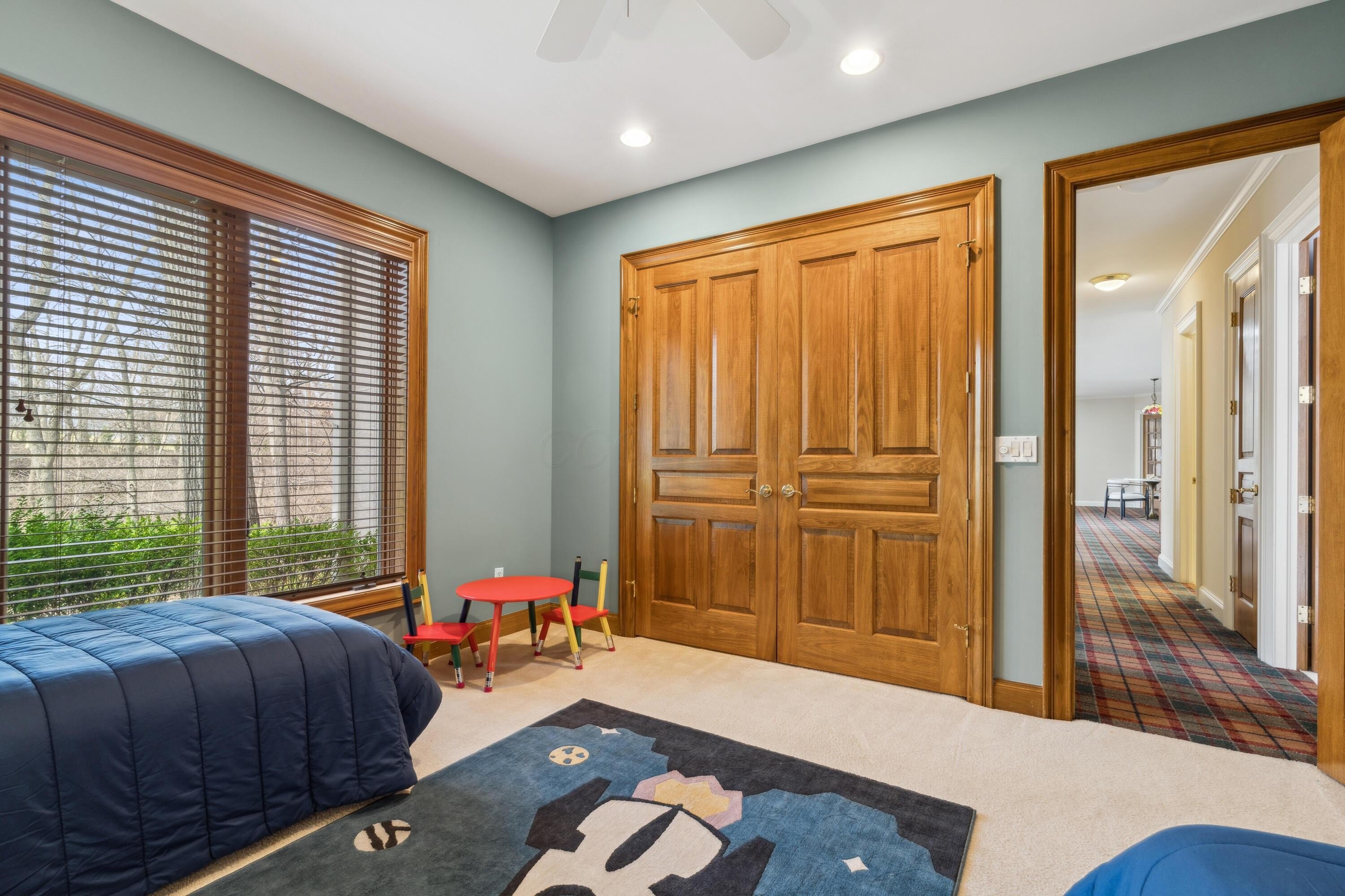 Columbus, Ohio, 43220, United States, 5 Bedrooms Bedrooms, ,5 BathroomsBathrooms,Residential,For Sale,1798291