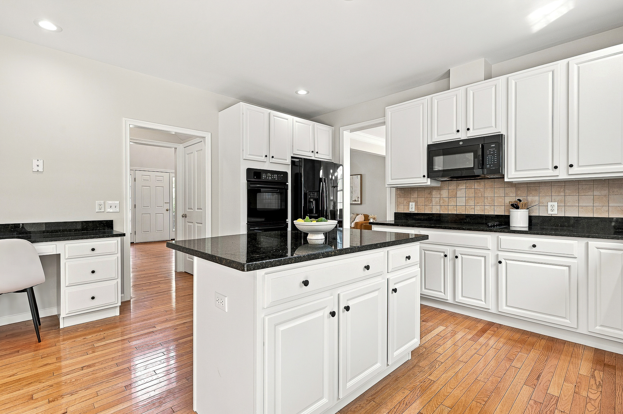  37 Aspen Avenue, Grafton, MA 01560 - 物件實景
