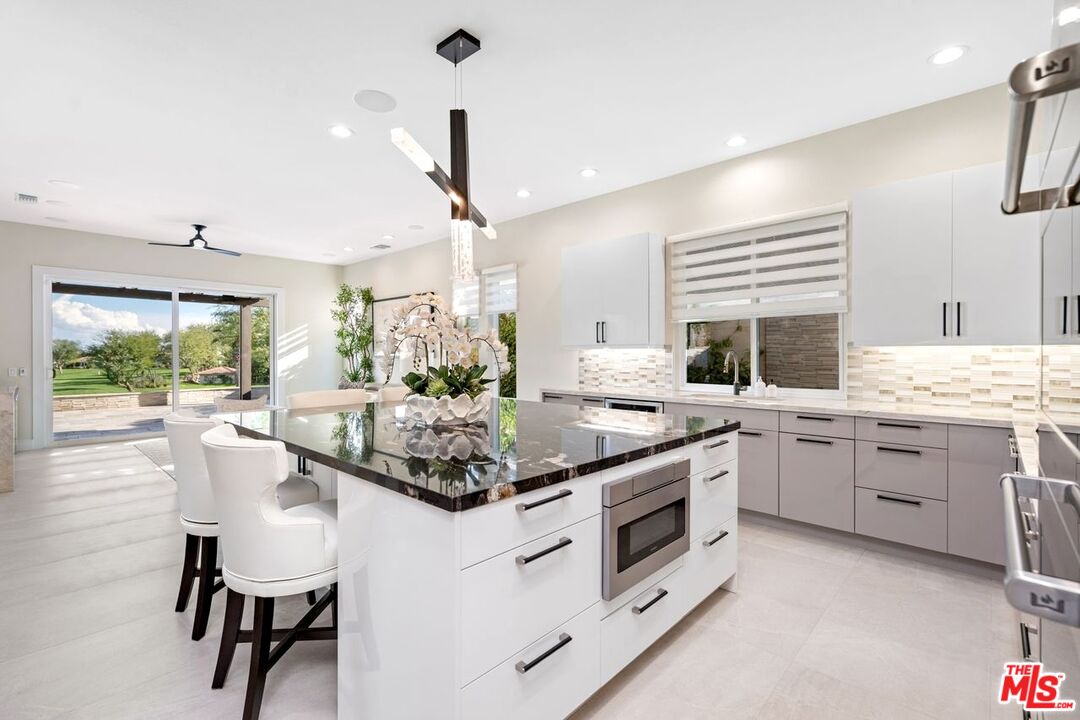 Palm Desert, California, 92211, United States, 3 Bedrooms Bedrooms, ,4 BathroomsBathrooms,Residential,For Sale,1997361