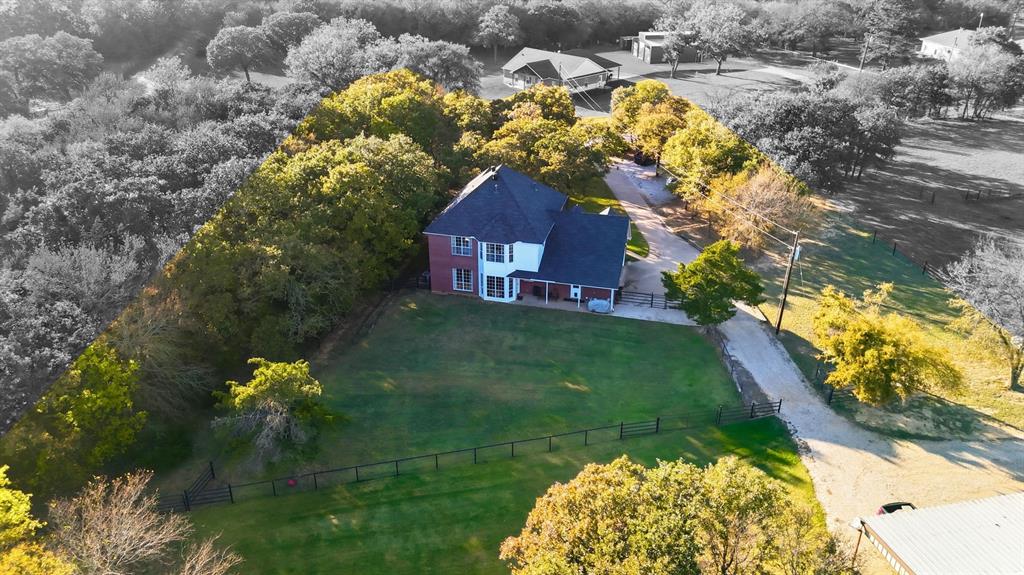 Collinsville, Texas, 76233, United States, 4 Bedrooms Bedrooms, ,3 BathroomsBathrooms,Residential,For Sale,1987352