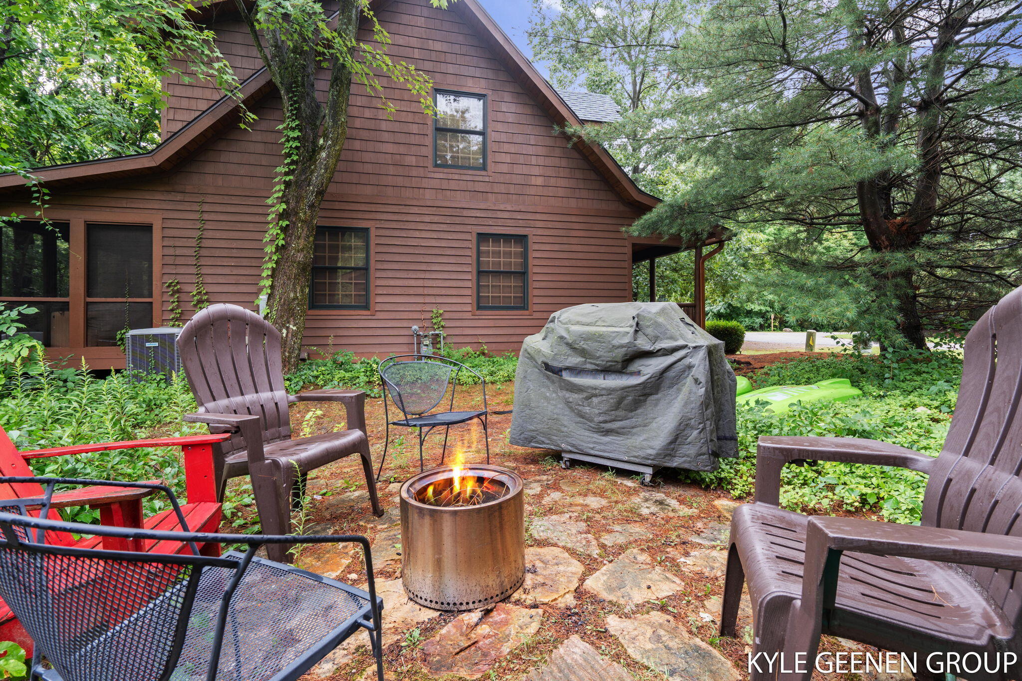 Saugatuck, Michigan, 49453, United States, 3 Bedrooms Bedrooms, ,2 BathroomsBathrooms,Residential,For Sale,1917281