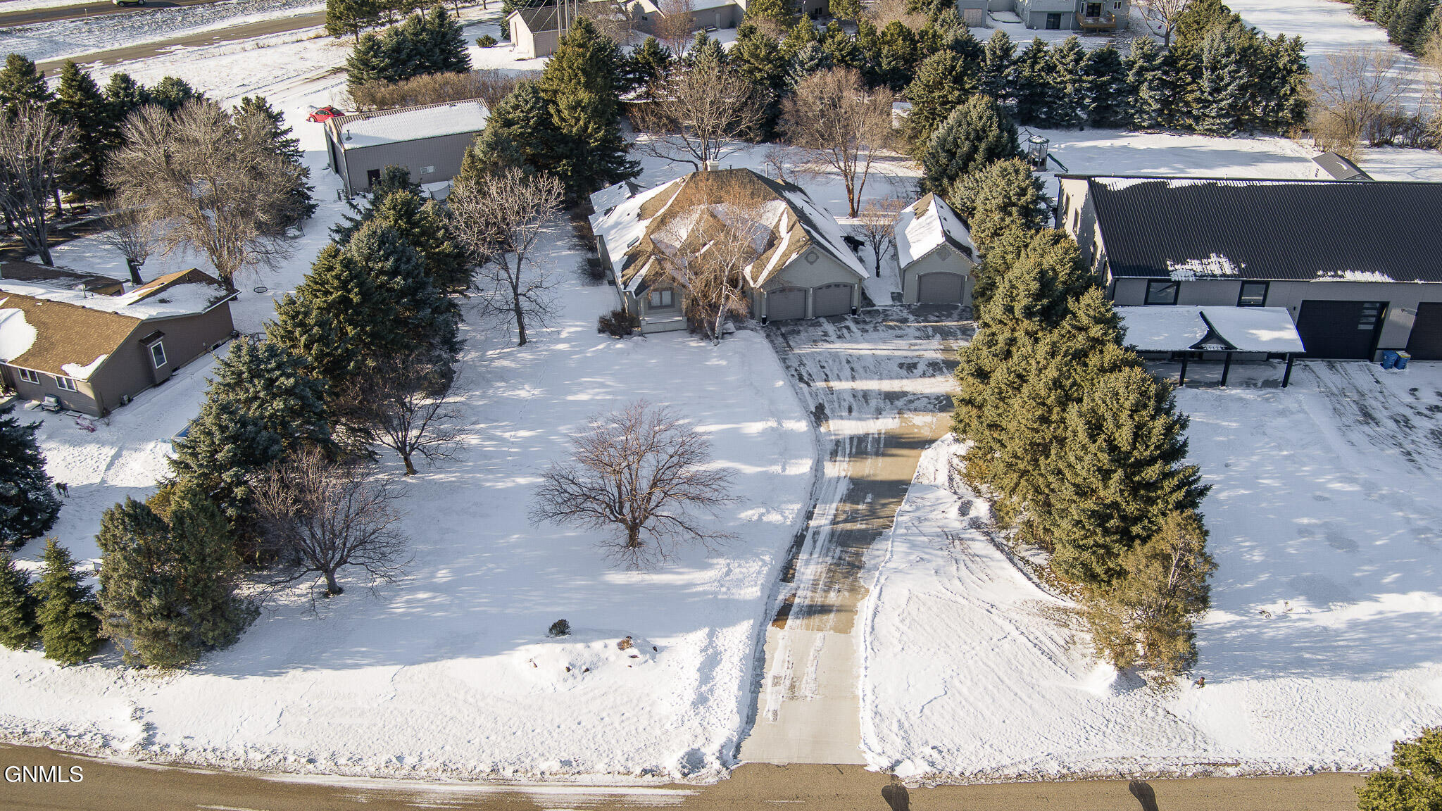 Mandan, North Dakota, 58554, United States, 5 Bedrooms Bedrooms, ,4 BathroomsBathrooms,Residential,For Sale,2005238