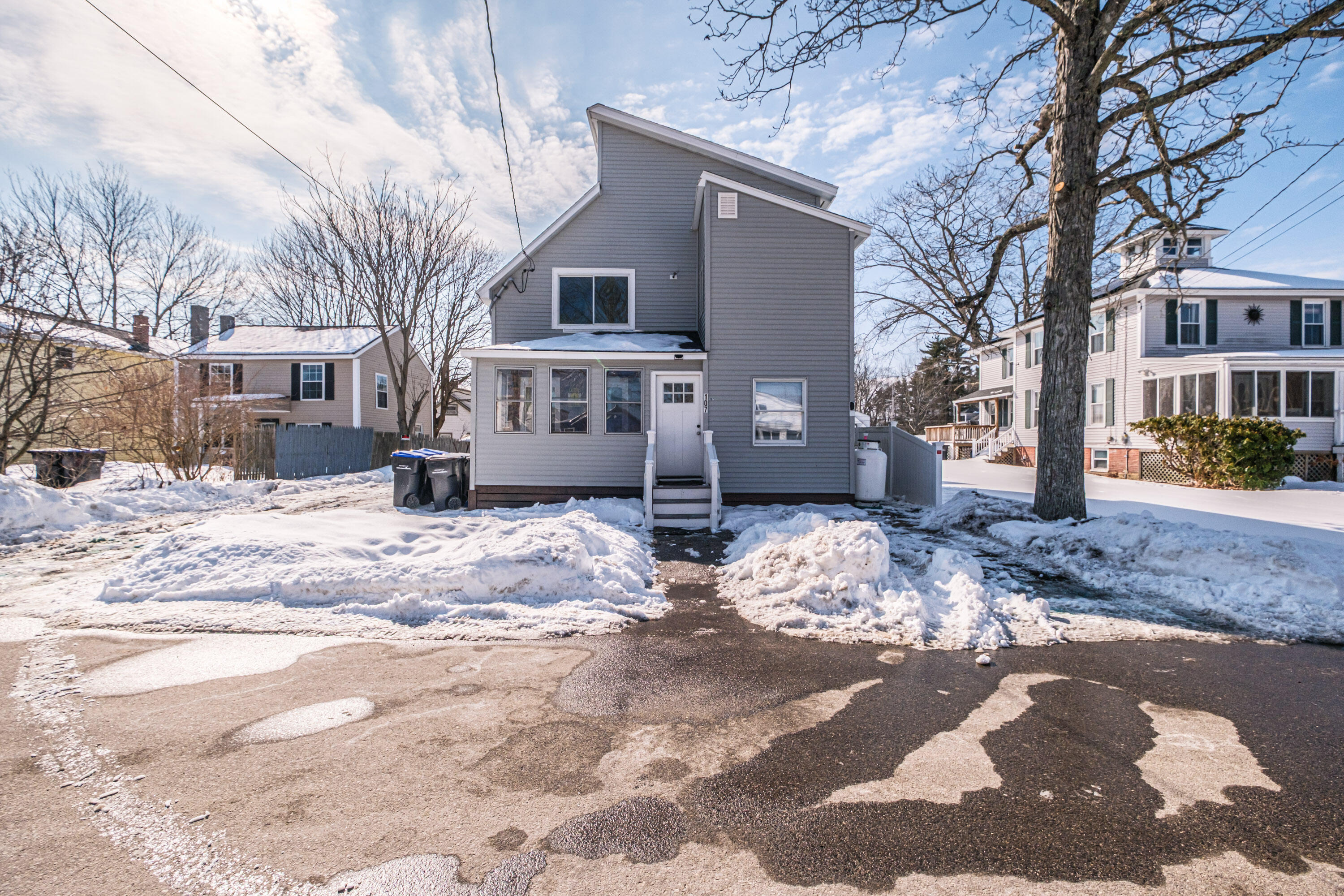 Old Orchard Beach, Maine, 04064, United States, ,3 BathroomsBathrooms,Residential,For Sale,2020912