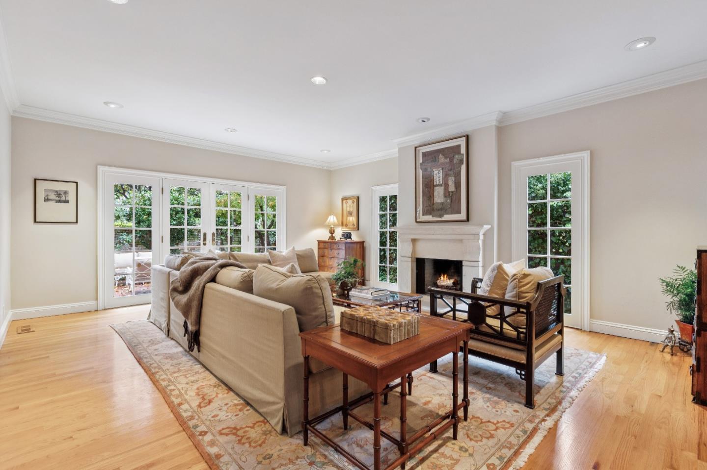 Burlingame, California, 94010, United States, 3 Bedrooms Bedrooms, ,3 BathroomsBathrooms,Residential,For Sale,1991997