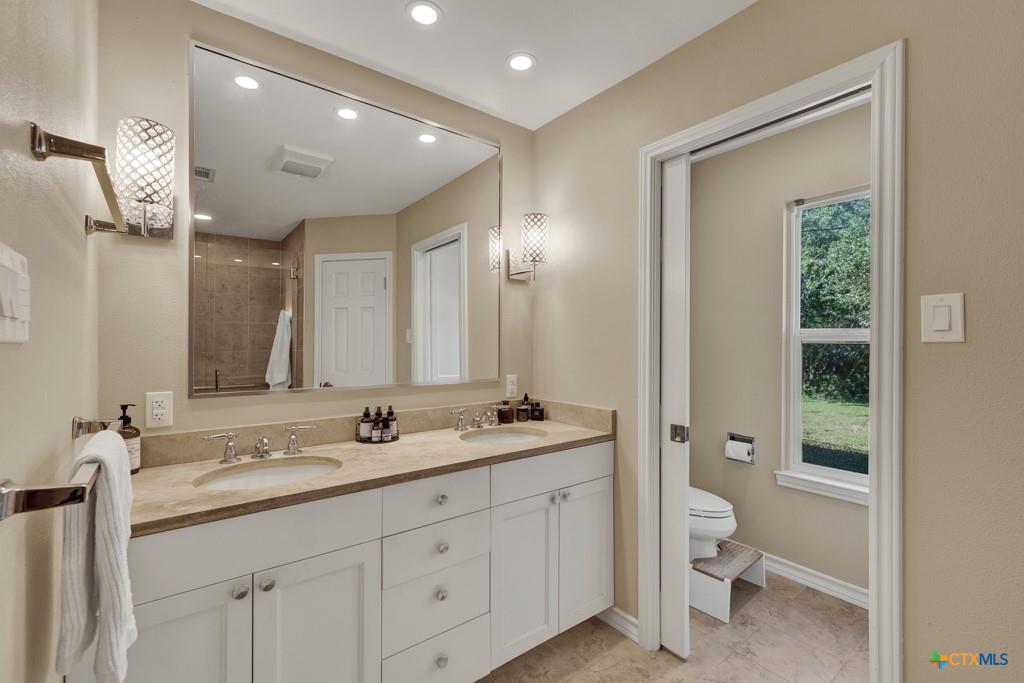 San Marcos, Texas, 78666, United States, 3 Bedrooms Bedrooms, ,3 BathroomsBathrooms,Residential,For Sale,1974886