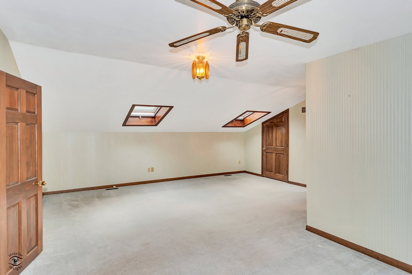 St. Anne, Illinois, 60964, United States, 4 Bedrooms Bedrooms, ,4 BathroomsBathrooms,Residential,For Sale,1901313