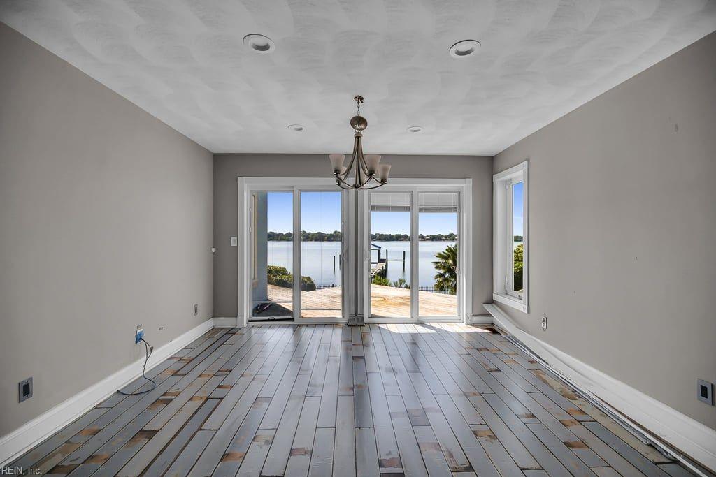Portsmouth, Virginia, 23703, United States, 4 Bedrooms Bedrooms, ,4 BathroomsBathrooms,Residential,For Sale,1921206