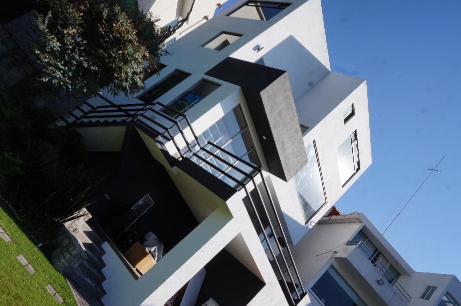 Atizapán de Zaragoza, Estado de méxico, 52938, Mexico, 4 Bedrooms Bedrooms, ,3 BathroomsBathrooms,Residential,For Sale,1985141