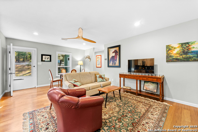 Seguin, Texas, 78155, United States, ,2 BathroomsBathrooms,Residential,For Sale,1983192