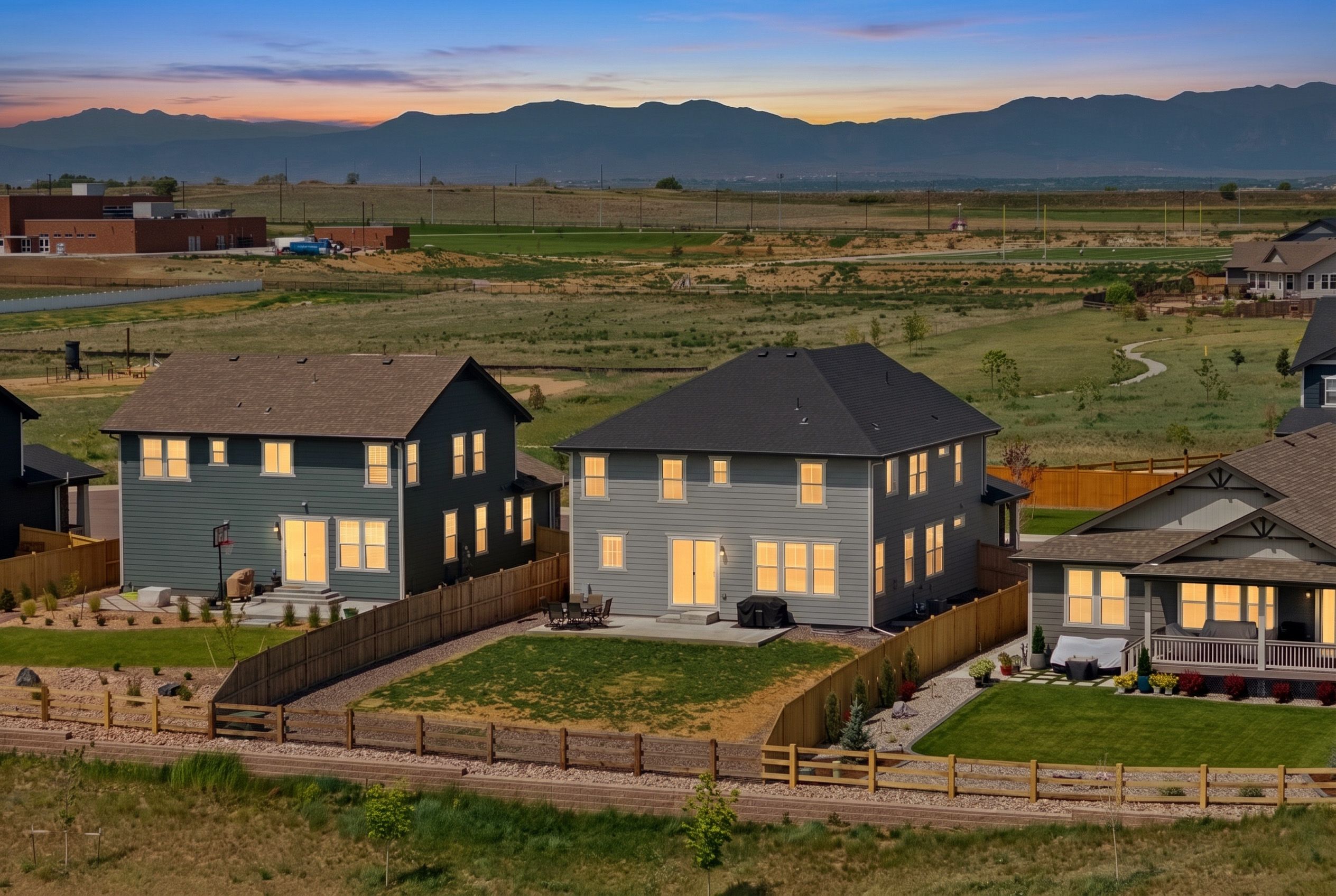  Luxury, Privacy And Thoughtful Design With Unmatched Mountain Views - 物件實景