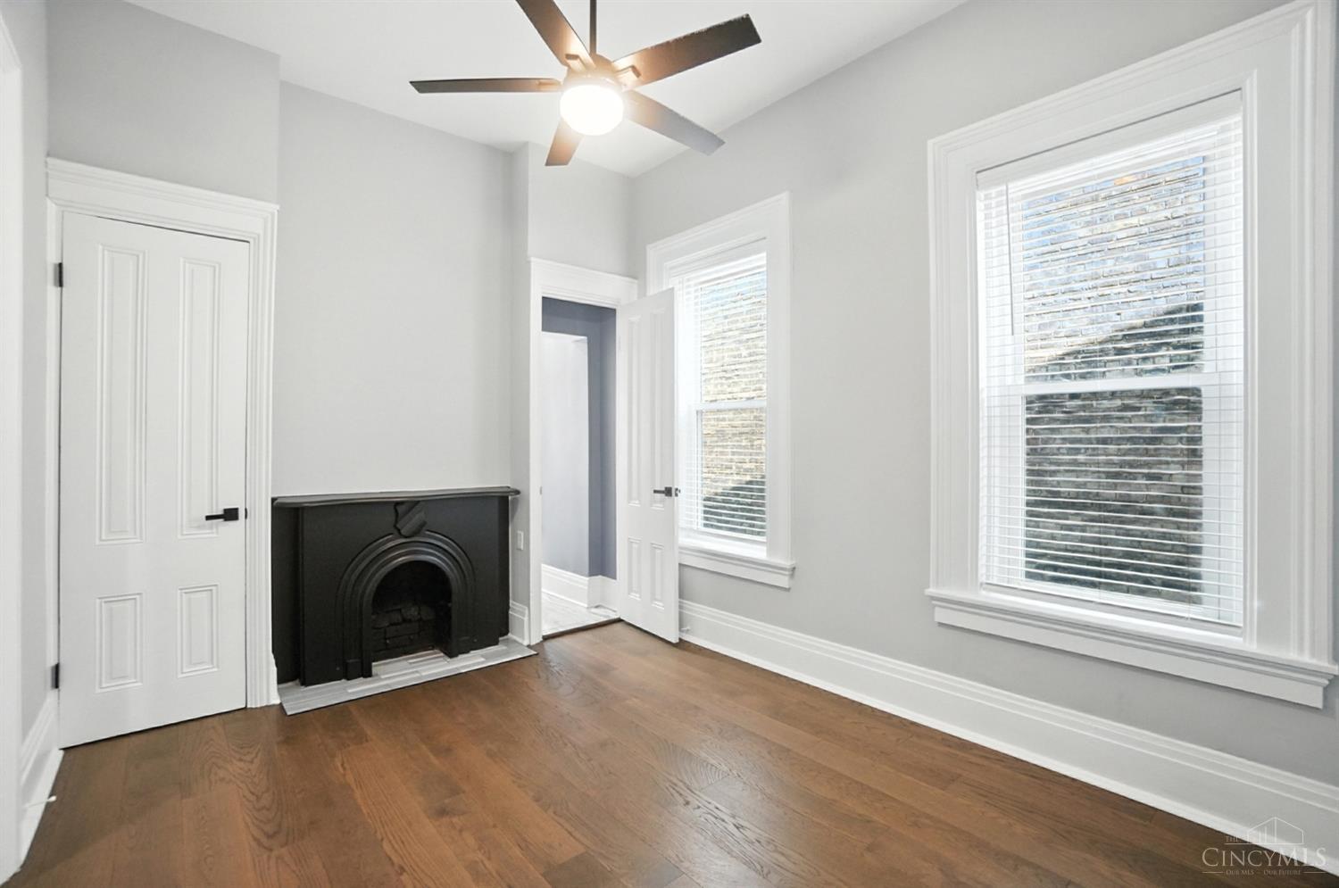 Cincinnati, Ohio, 45214, United States, 4 Bedrooms Bedrooms, ,3 BathroomsBathrooms,Residential,For Sale,1955713