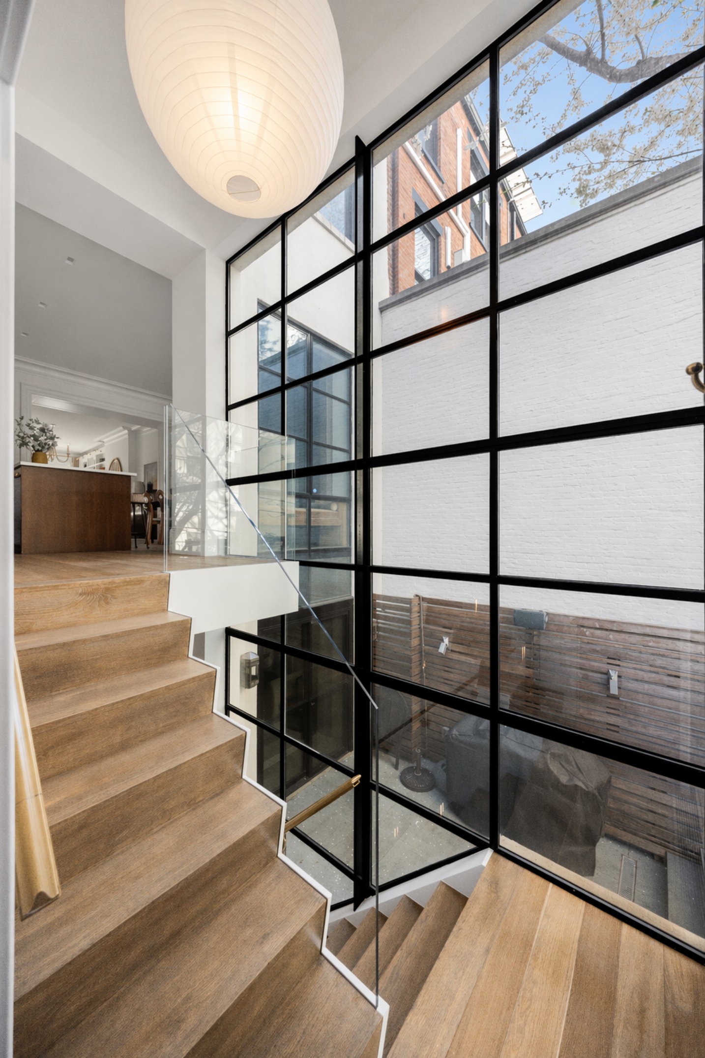  527 3rd Street - 物件實景