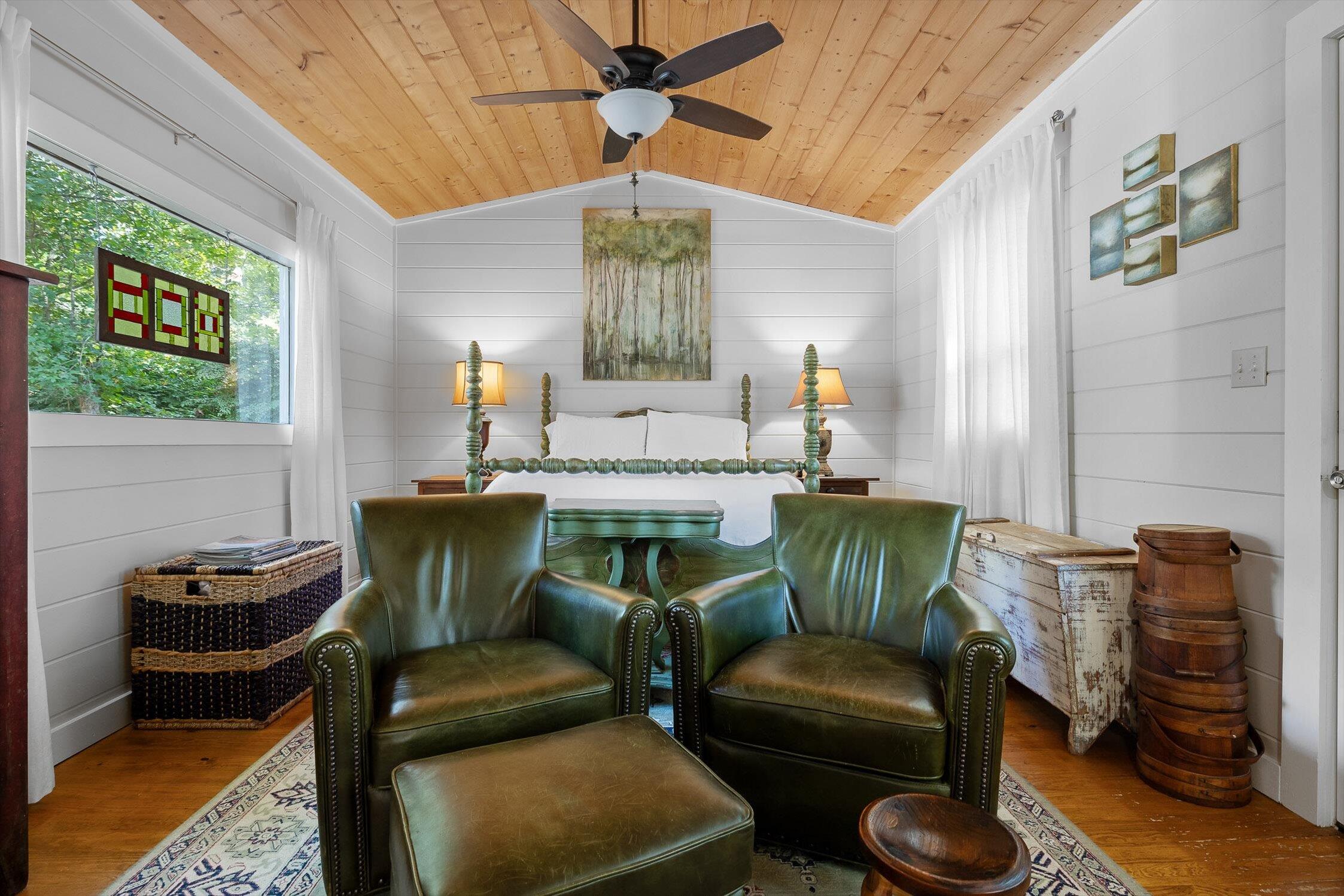 Mentone, Alabama, 35984, United States, 3 Bedrooms Bedrooms, ,2 BathroomsBathrooms,Residential,For Sale,1973723