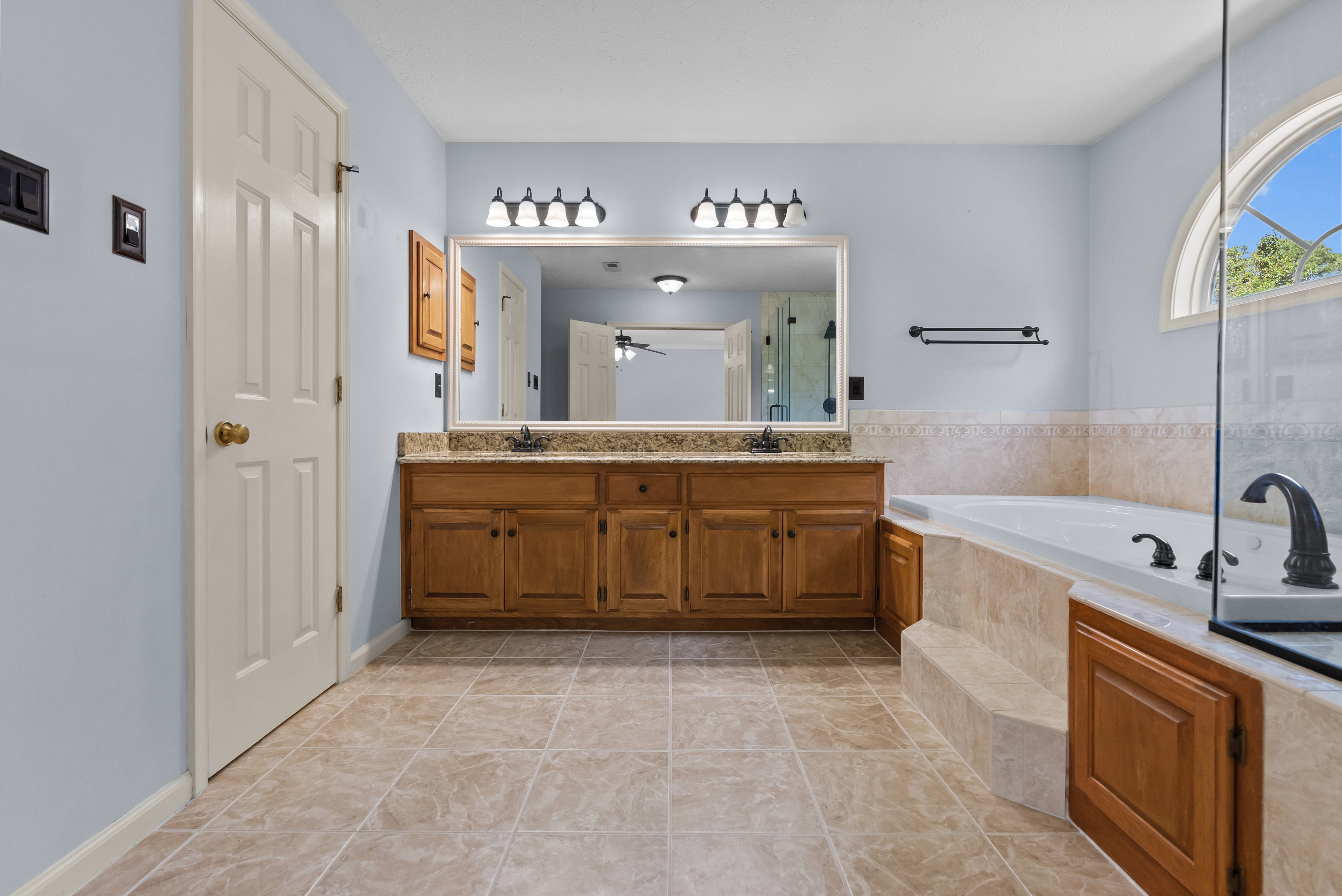  100 Pinyon Pines, Yorktown, VA 23693 - 物件實景