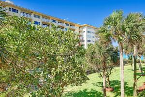 Hillsboro Beach, Florida, 33062, United States, 2 Bedrooms Bedrooms, ,3 BathroomsBathrooms,Residential,For Sale,1975295