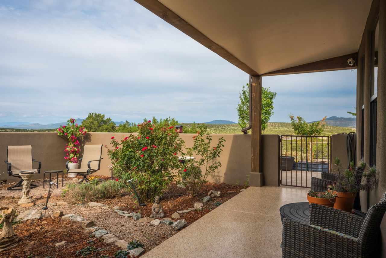 Sandia Park, New Mexico, 87047, United States, 4 Bedrooms Bedrooms, ,4 BathroomsBathrooms,Residential,For Sale,1903649