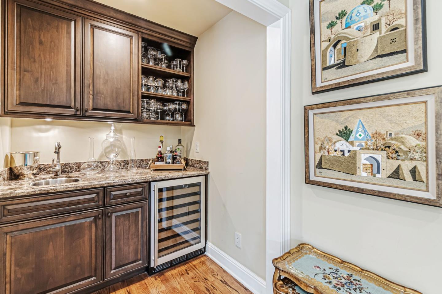 Saratoga, California, 95070, United States, 5 Bedrooms Bedrooms, ,6 BathroomsBathrooms,Residential,For Sale,1891032